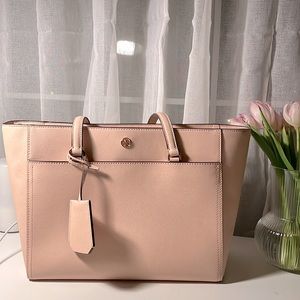 Tory Burch light pink（pale apricot) Robinson Leather tote bag